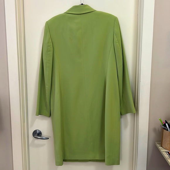 Beautiful lime green jacket with pockets size 12 - Picture 2 of 4